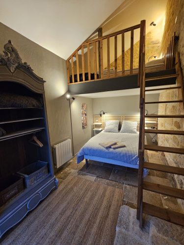 Gite-LaRuche_08b-Chambre